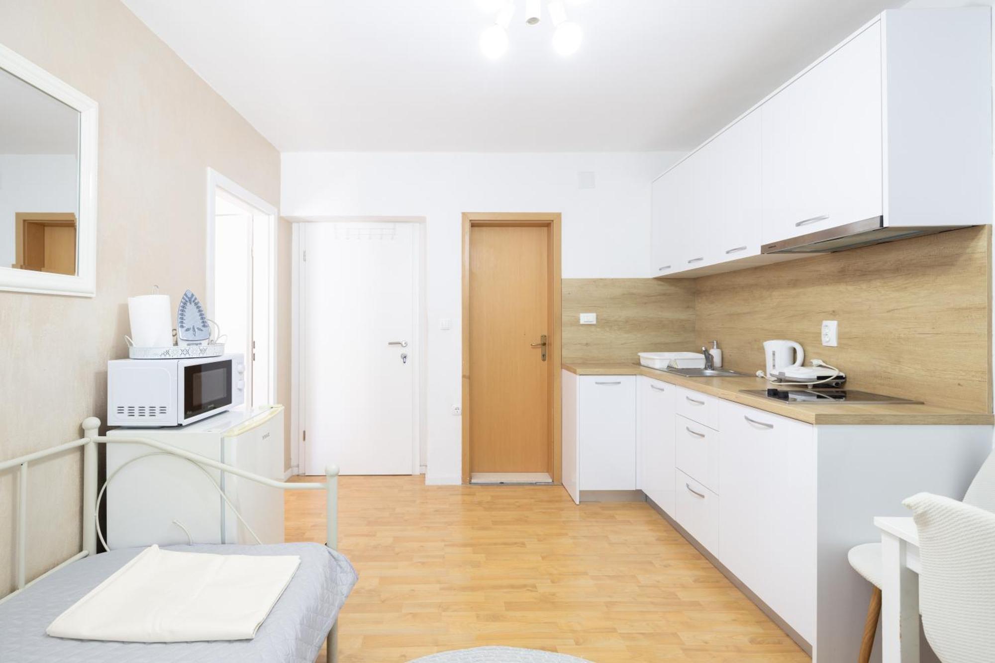 Guest house Rebecca Makarska